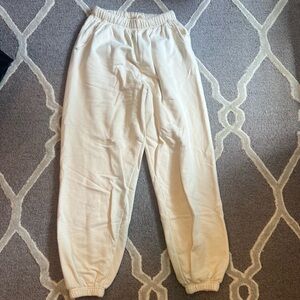 Daily drills sand color sweatpants!